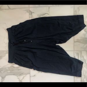 Navy blue lulu pants